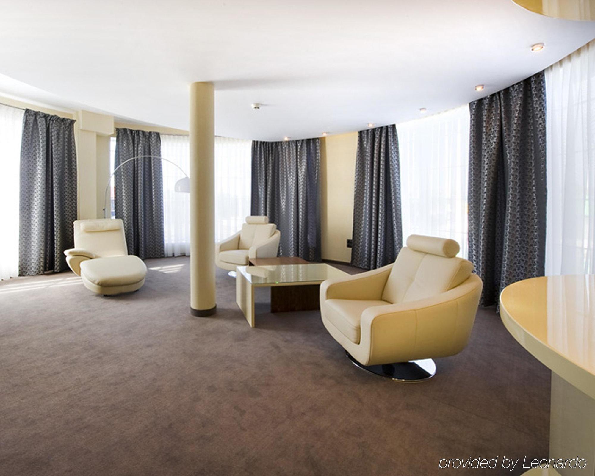 Hotel Symfonia Osjaków Szoba fotó