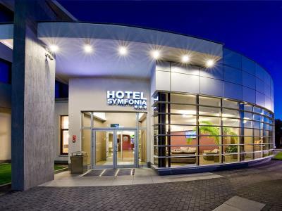 Hotel Symfonia Osjaków Kültér fotó